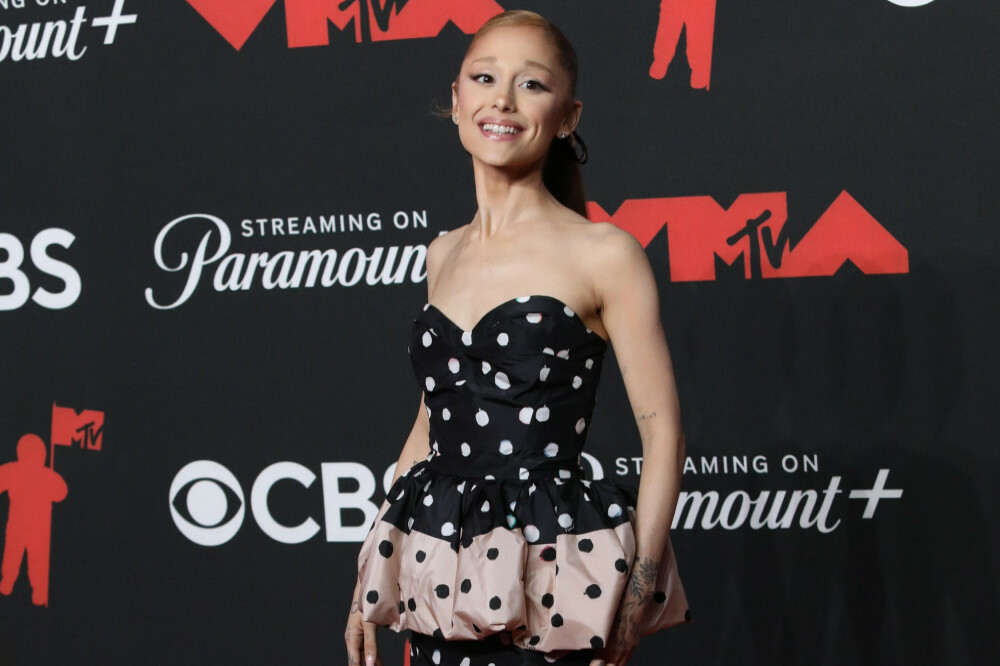 Ariana Grande has wrapped filming on the upcoming Meet the Parents sequel Focker In-Law
