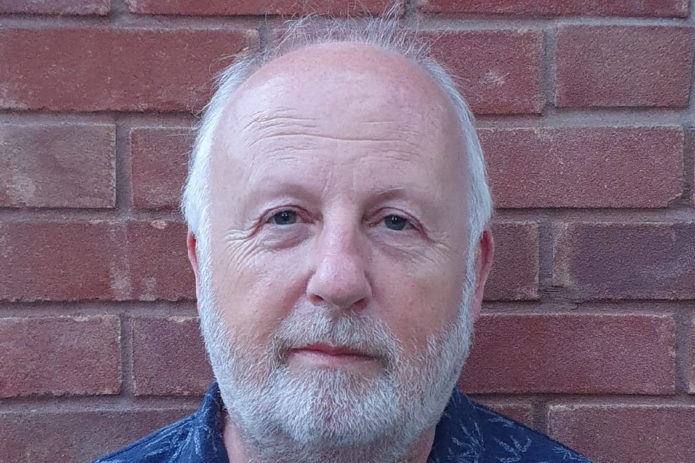 author Dr Martyn Pritchard author of A Painkiller To Die For
