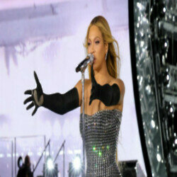 Beyonce has become a billionaire