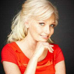 Claire Petulengro Astrologer