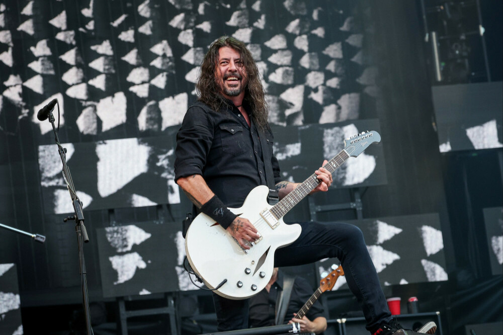 Dave Grohl has been in therapy for more than 70 weeks