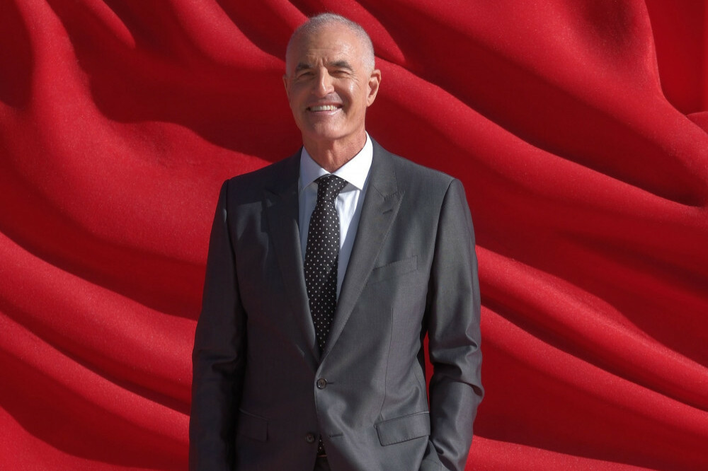 David Frankel has returned to direct The Devil Wears Prada 2