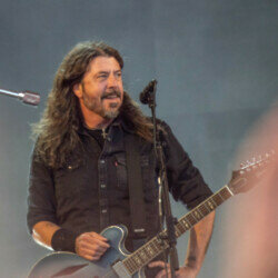 Foo Fighters have officially sworn in new drummer IIan Rubin