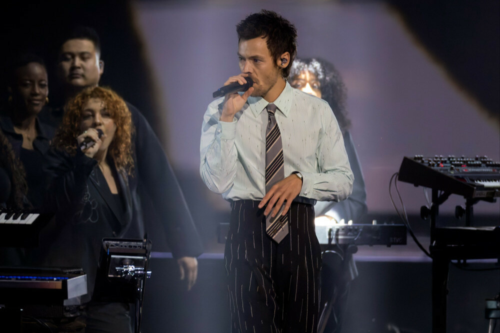 Harry Styles, the former One Direction star turned solo artist, is reportedly planning two weddings with actor Zoë Kravitz just weeks after rumours exploded they had secretly got engaged