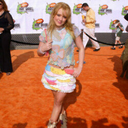 Hilary Duff hated her style in the 2000s