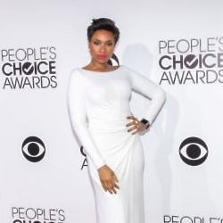 Jennifer Hudson keeps it simple in an all-white look