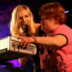 Jo Whiley and her sister Frances
