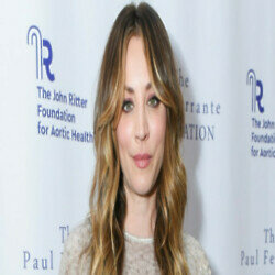 Kaley Cuoco weighs in on toxic mom-group drama