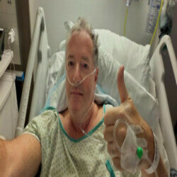 Piers Morgan lying in a hospital bed / © Instagram