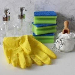 Take away the stress from your post-Christmas clean / Picture Credit: Pixabay