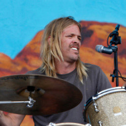 Taylor Hawkins' secret Bond theme