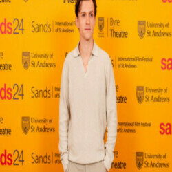 Tom Holland quit drinking in 2022